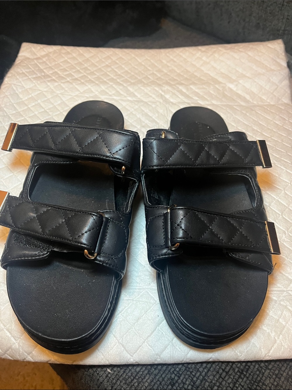 Kelly Rowland Rhea for JustFab Black Quilted Slide Sandals size 8.5